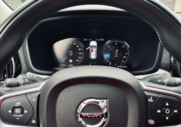 Volvo V60 cena 69900 przebieg: 183000, rok produkcji 2019 z Niemodlin małe 781
